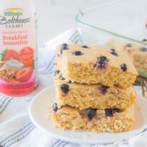 Baked Oatmeal with Blueberries