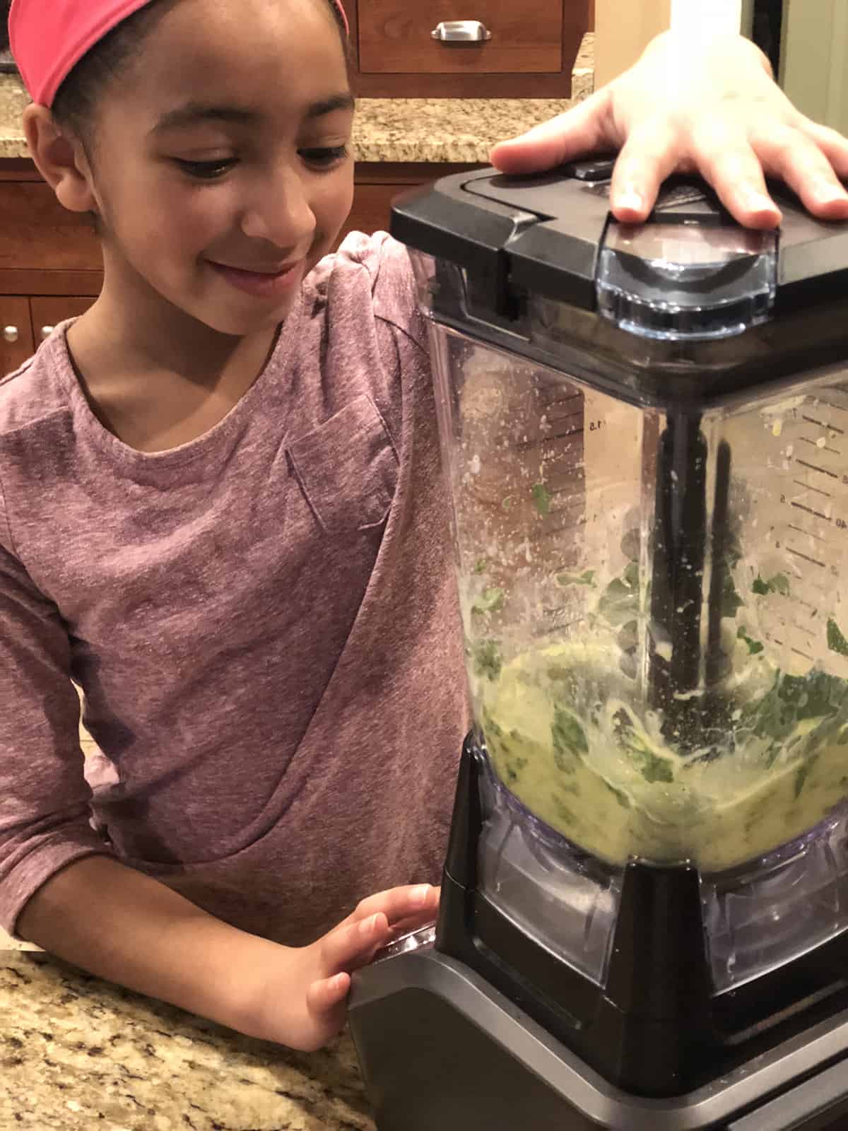 how to make Green Eggs and Ham Sandwiches