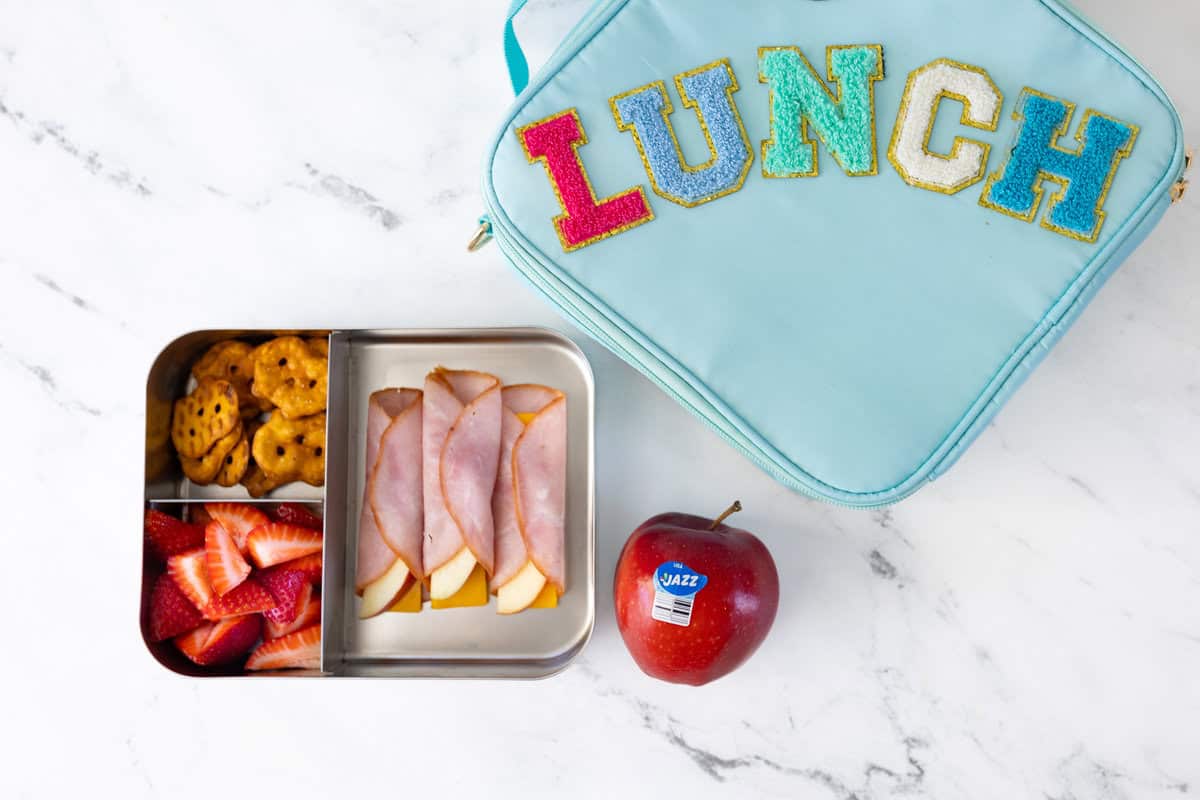 Incorporate Apples In Lunch Boxes