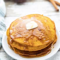 Easy Pumpkin Spice Pancakes