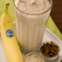 Easy Banana Oatmeal Smoothie